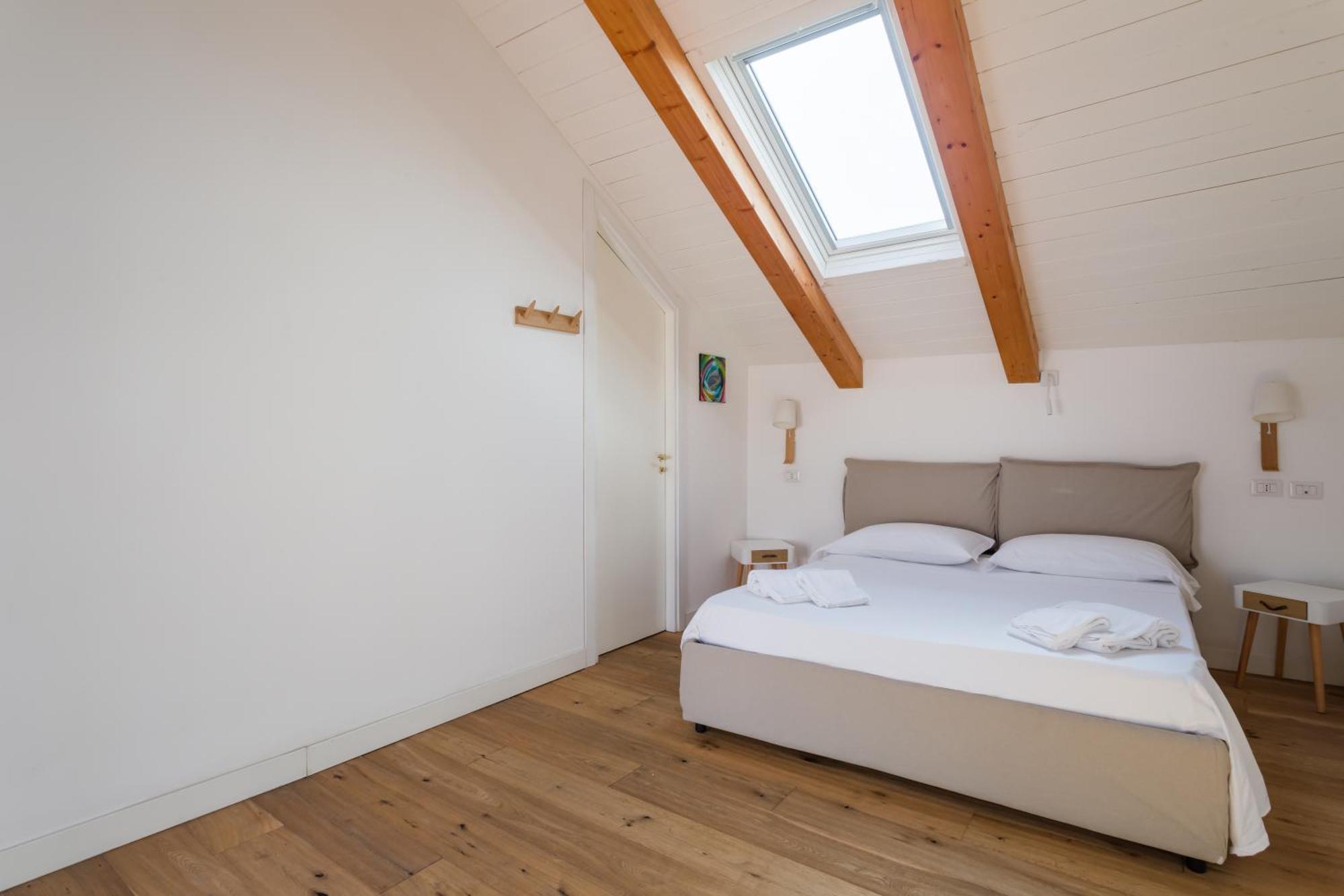 Garibaldi Loft By Dimorra Apartment *